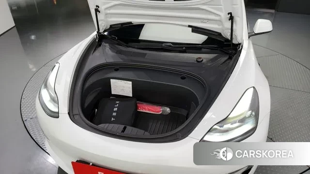 Tesla Model 3 id 3075279 из Кореи 16