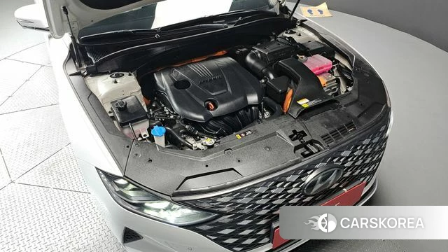 Hyundai The New Grandeur IG Hybrid id 4244364 из Кореи 28