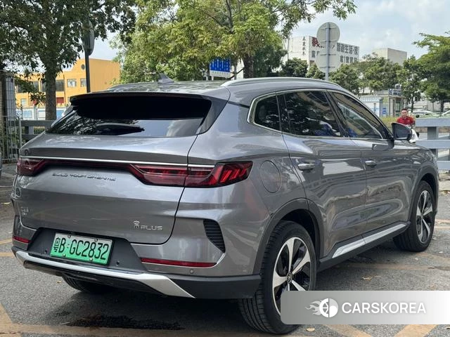 BYD Song PLUS DM 2023 Темно-серый из Китая, фото 6