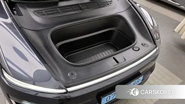 Tesla Model Y id 3393608 из Кореи 16