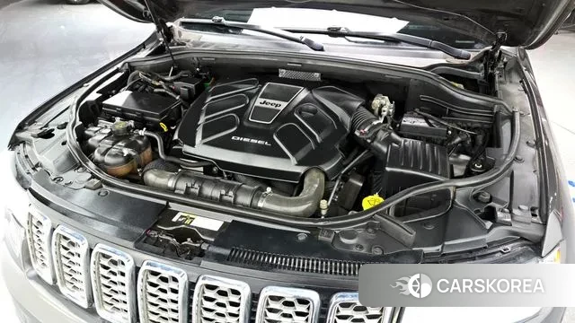 Jeep Grand Cherokee id 3772744 из Кореи 16