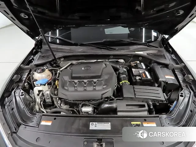 Volkswagen The New Passat id 3718534 из Кореи 16