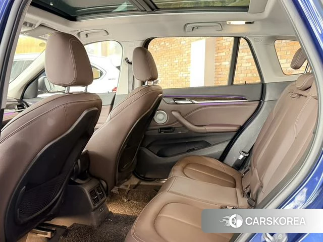 BMW X1 id 4320995 из Китая 6