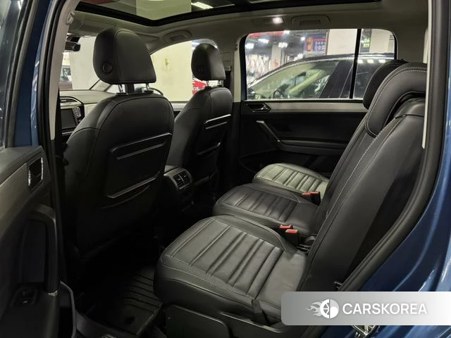 Volkswagen Touran L 2018 Синий из Китая, фото 6
