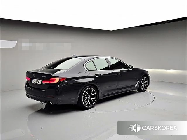 BMW 5 Series (G30) id 4187138 из Кореи 16