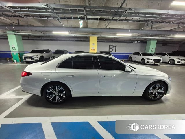 Mercedes-Benz E-Class W214 2025 Белый из Кореи, фото 6