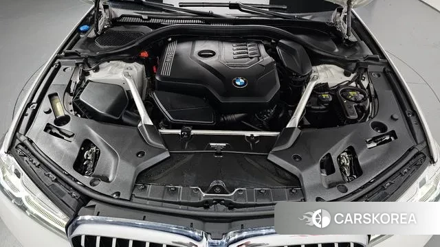 BMW 5 Series (G30) id 3438464 из Кореи 16