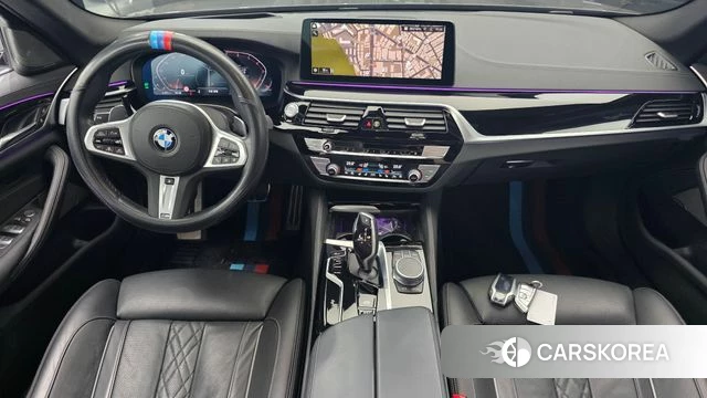 BMW 5 Series (G30) id 4706967 из Кореи 31