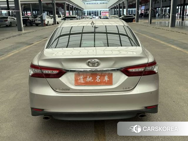 Toyota Camry 2022 Шампань из Китая, фото 6