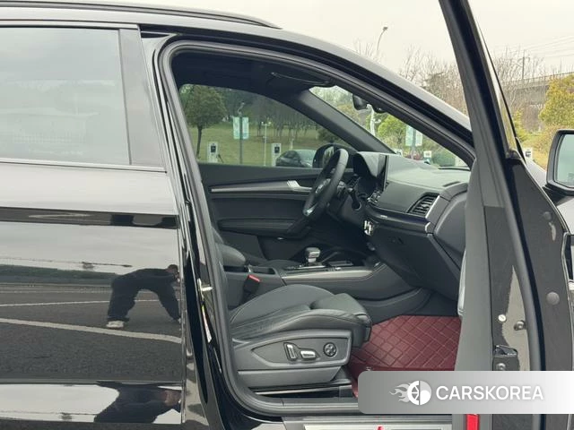 Audi Q5L id 4259613 из Китая 14