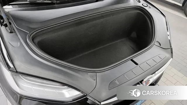 Tesla Model X id 3187717 из Кореи 16