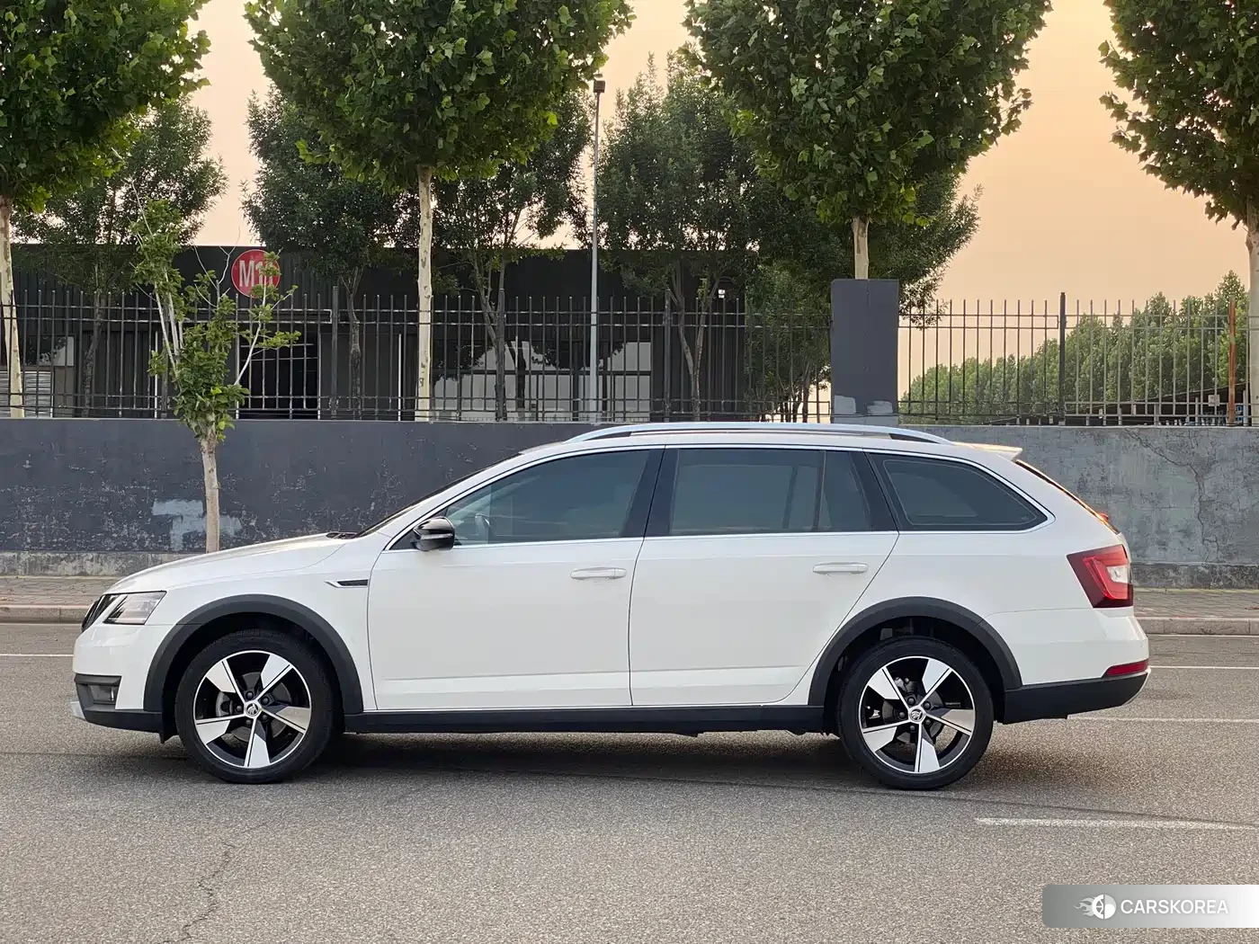 Skoda Octavia id 4559841 из Китая 14