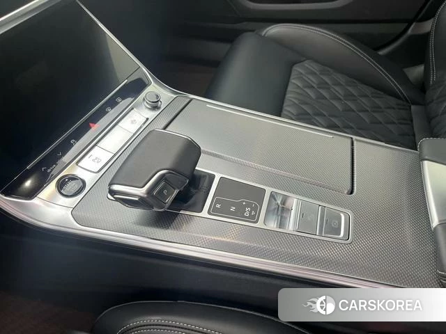 Audi A6L id 4278535 из Китая 7