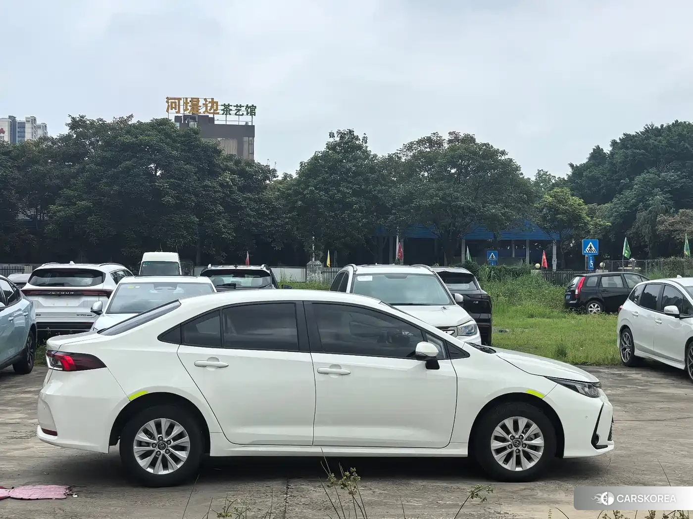 Toyota Corolla id 4654487 из Китая 13