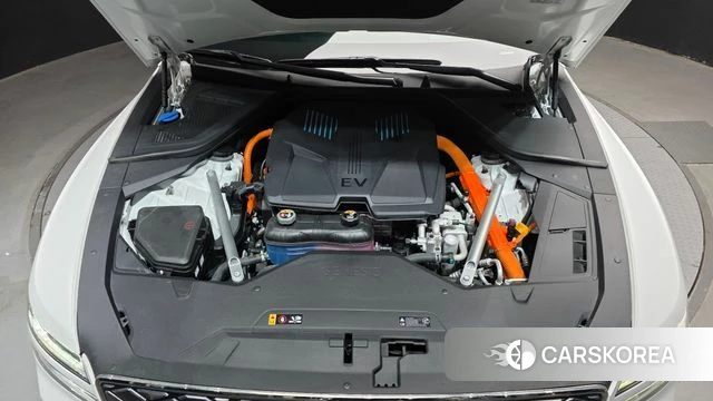 Genesis Electrified G80 (RG3) id 4444260 из Кореи 27