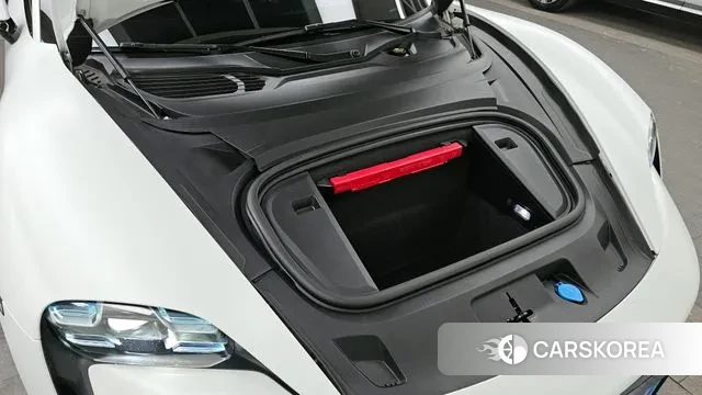 Porsche Taycan id 3630553 из Кореи 16