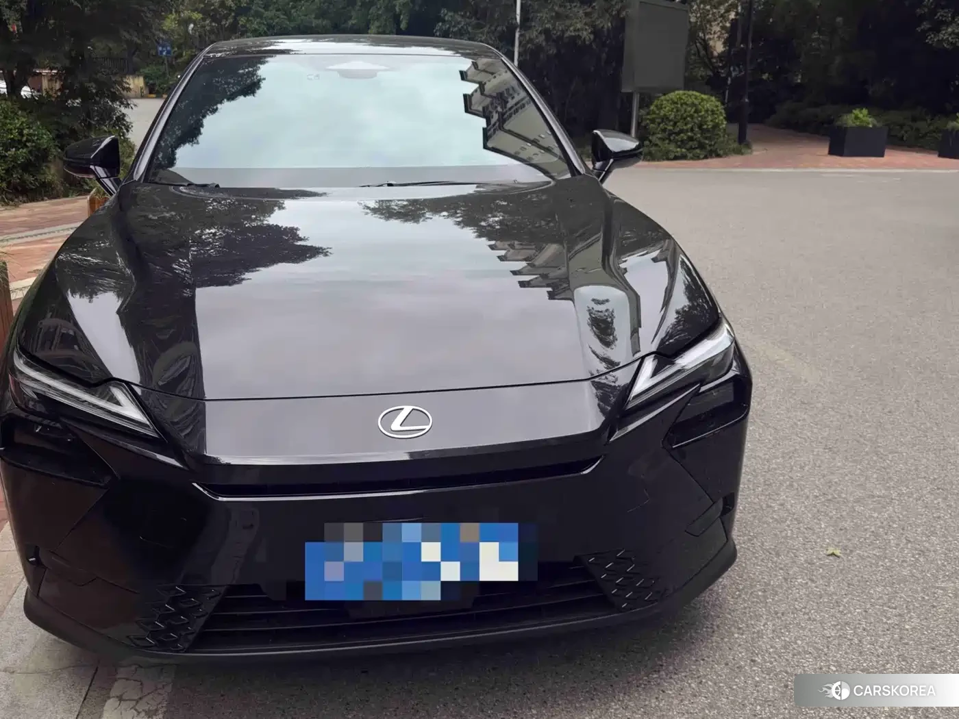 Lexus ES 2026 Черный из Китая, фото 6