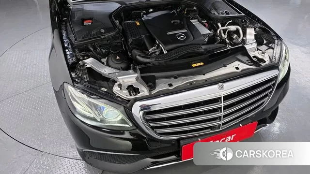 Mercedes-Benz E-Class W213 id 3647219 из Кореи 16
