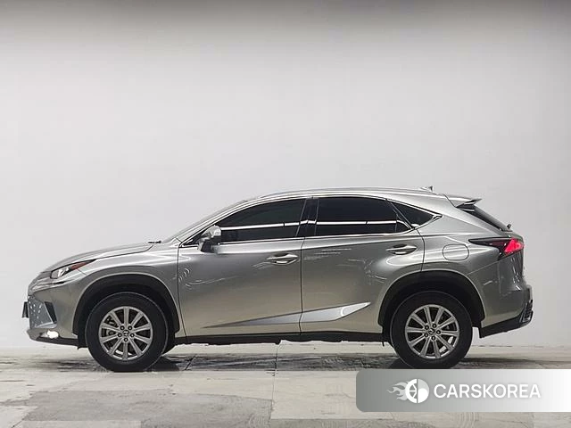 Lexus NX id 4393843 из Китая 16