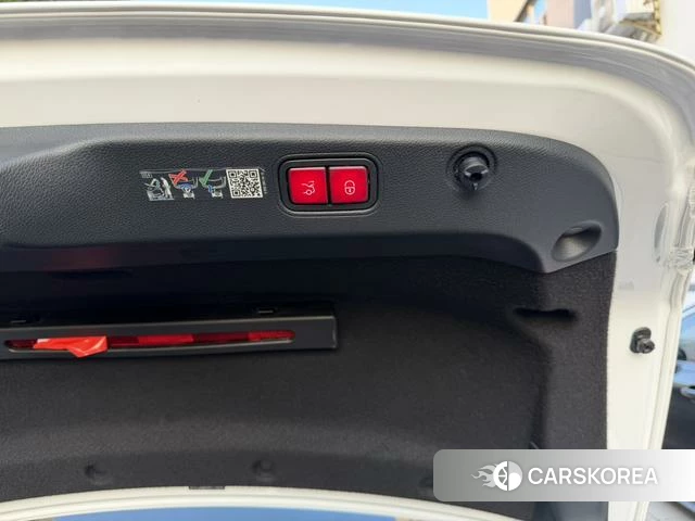 Mercedes-Benz CLS id 4392072 из Китая 23