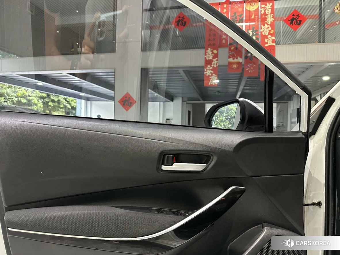 Toyota Lei Ling id 4512744 из Китая 24