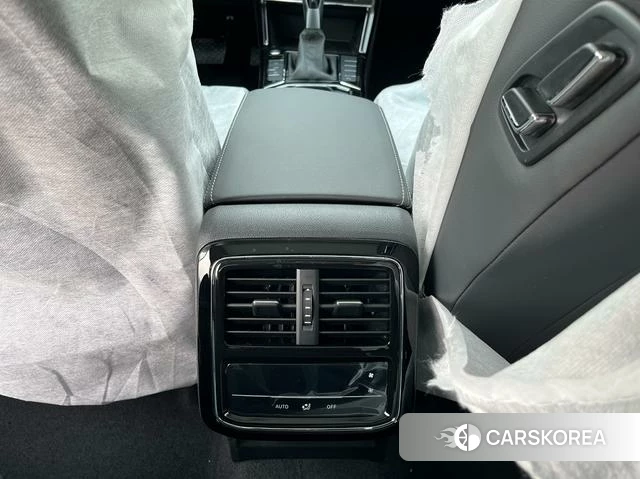 Volkswagen Passat id 4260322 из Китая 13