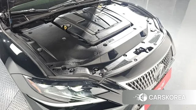 Lexus LS500 5th generation id 3412618 из Кореи 16