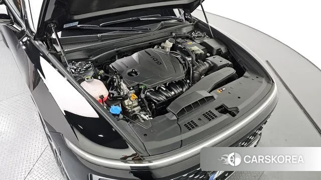 Hyundai Grandeur (GN7) id 3560683 из Кореи 16