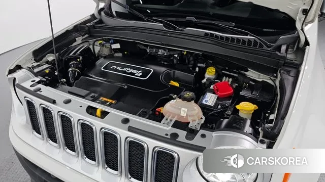 Jeep Renegade id 3434542 из Кореи 16