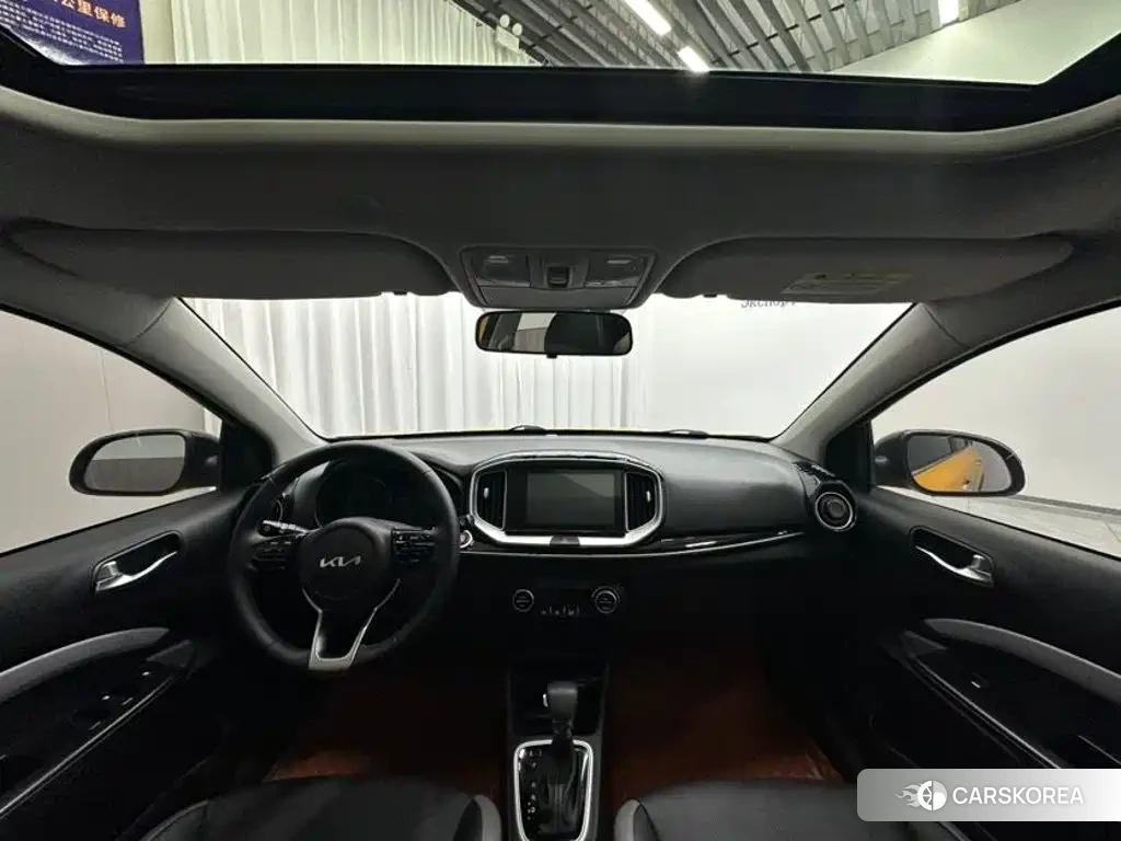 Kia KX1 id 4649271 из Китая 16