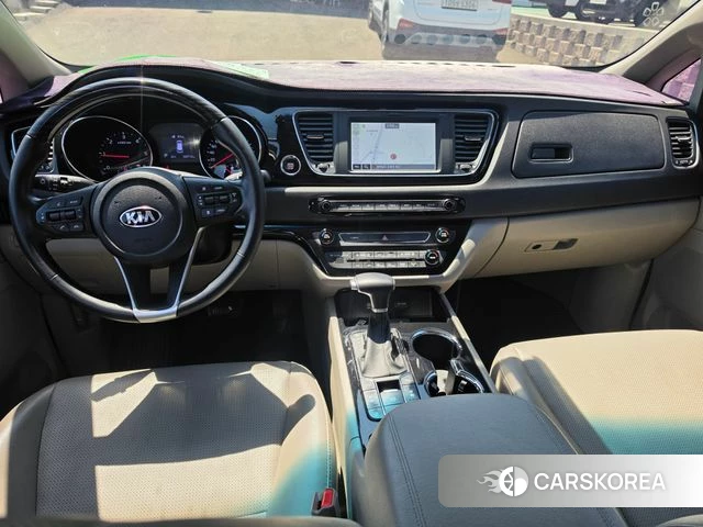 Kia The New Carnival id 4285449 из Кореи 10