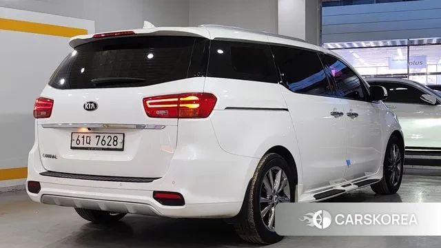 Kia The New Carnival id 3757103 из Кореи 16