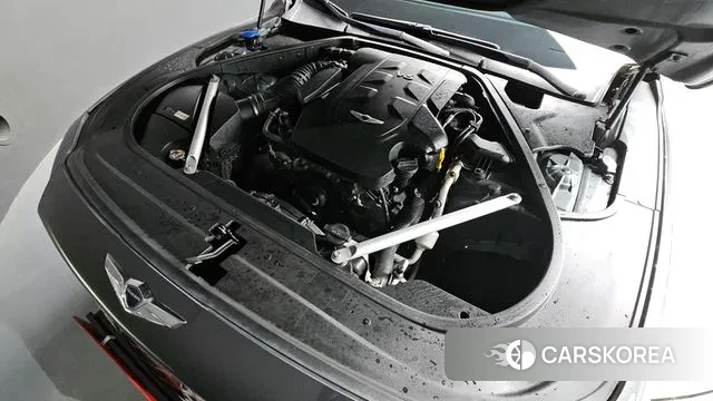 Genesis G90 id 3666443 из Кореи 16