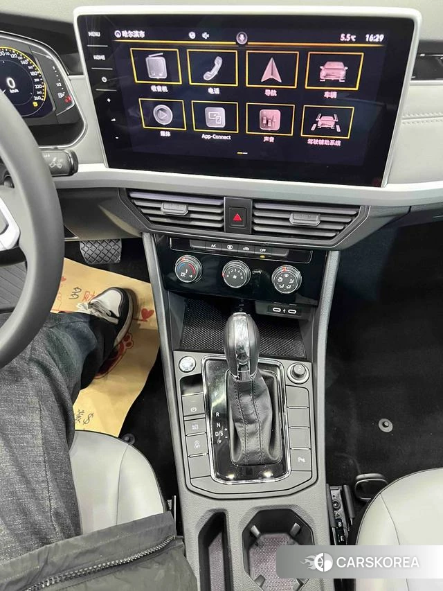 Volkswagen Bora id 4207695 из Китая 16