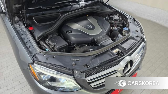 Mercedes-Benz GLE - Class W166 id 3861672 из Кореи 16