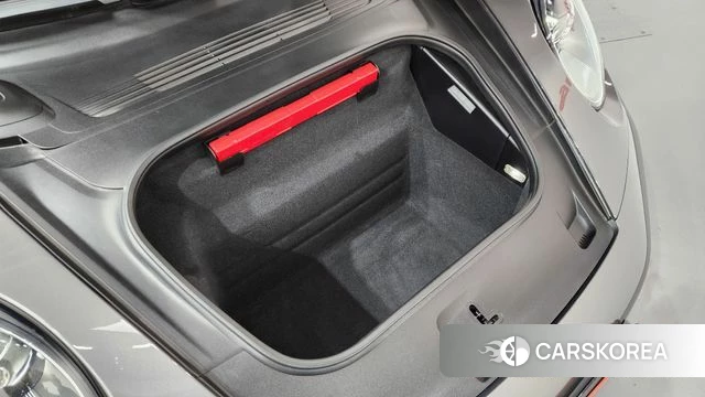 Porsche 911(992) id 3878384 из Кореи 16