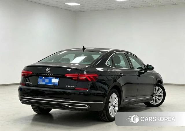 Volkswagen Passat id 4328685 из Китая 10