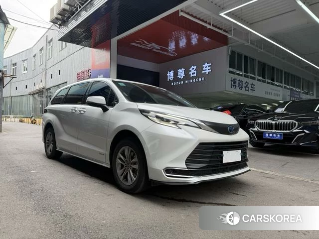 Toyota Saina id 4276282 из Китая 17