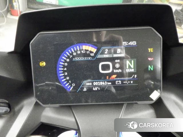 Suzuki GSX-8R id 4183597 из Японии 20