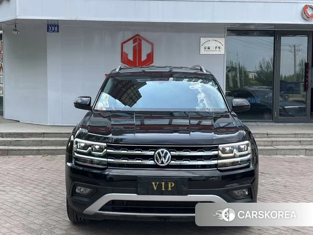 Volkswagen Tourang 2021 Черный из Китая, фото 6
