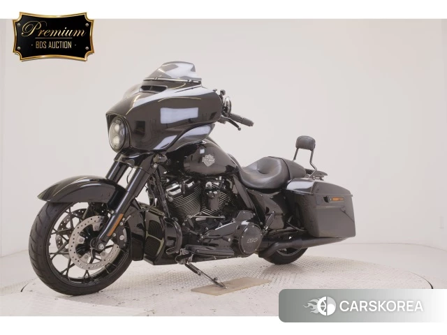 Проданный Harley-Davidson Street Glide FLHXS1870 2021 из Японии, фото 2