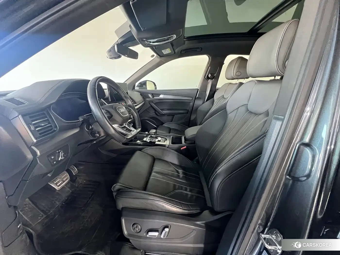 Audi Q5L id 4539182 из Китая 14