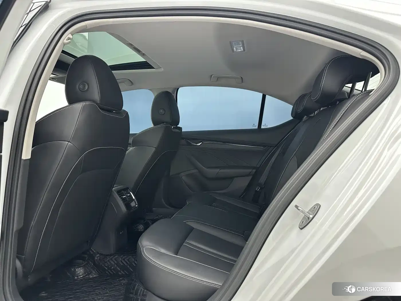 Skoda Octavia id 4629470 из Китая 16