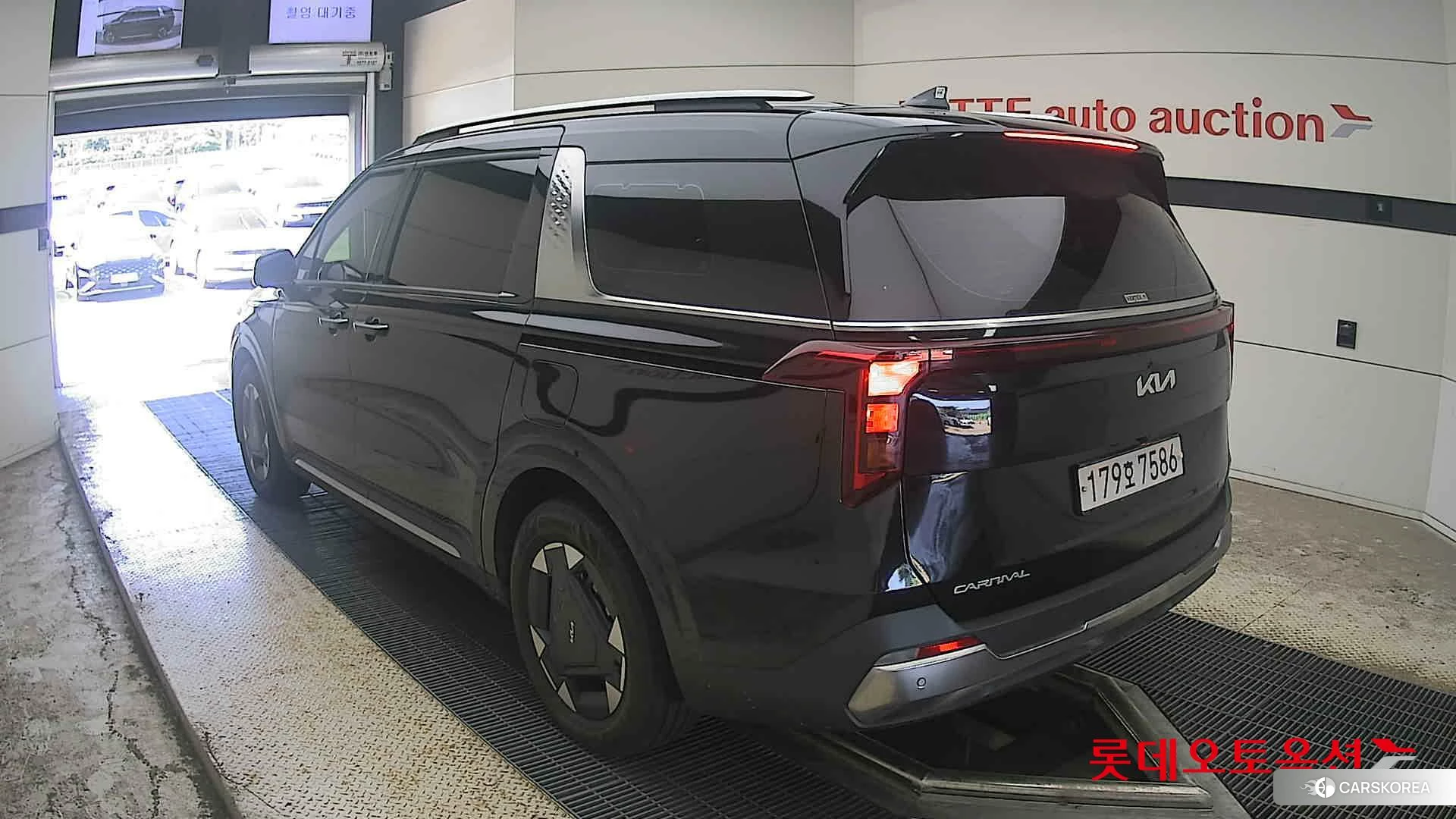 Kia Carnival Hybrid id 4679362 из Кореи 34