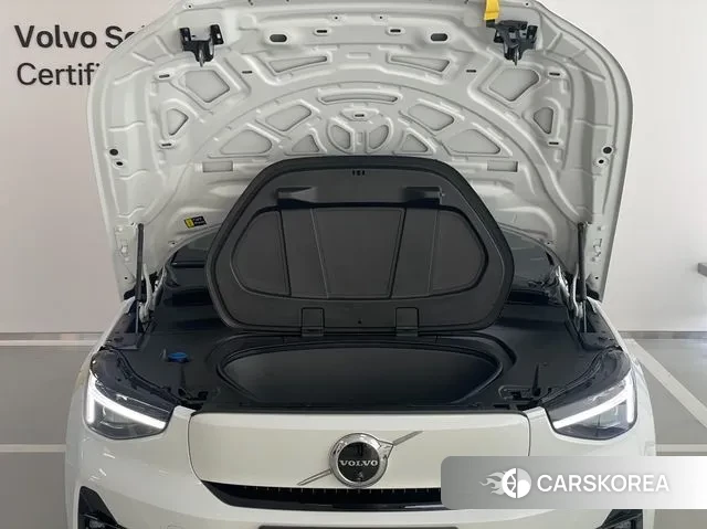 Volvo C40 Richards id 3299685 из Кореи 16