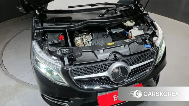 Mercedes-Benz V-Class id 3745779 из Кореи 16