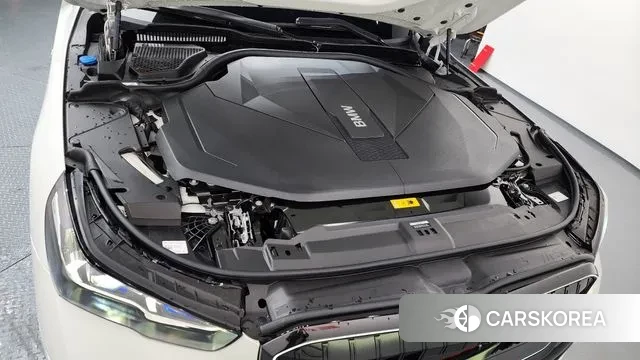 BMW i5 (G60) id 3757807 из Кореи 16