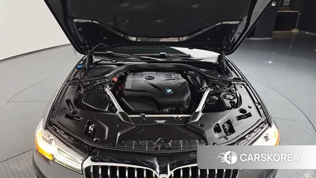 BMW 5 Series (G30) id 3059530 из Кореи 16