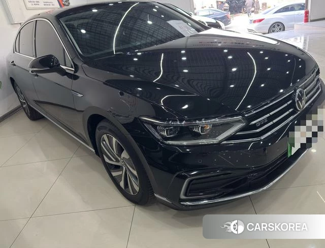 Volkswagen Magotan PHEV 2024 Черный из Китая, фото 6