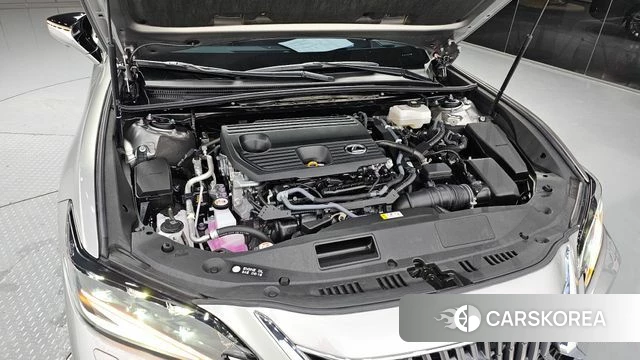 Lexus ES300h 7th generation id 4427552 из Кореи 26